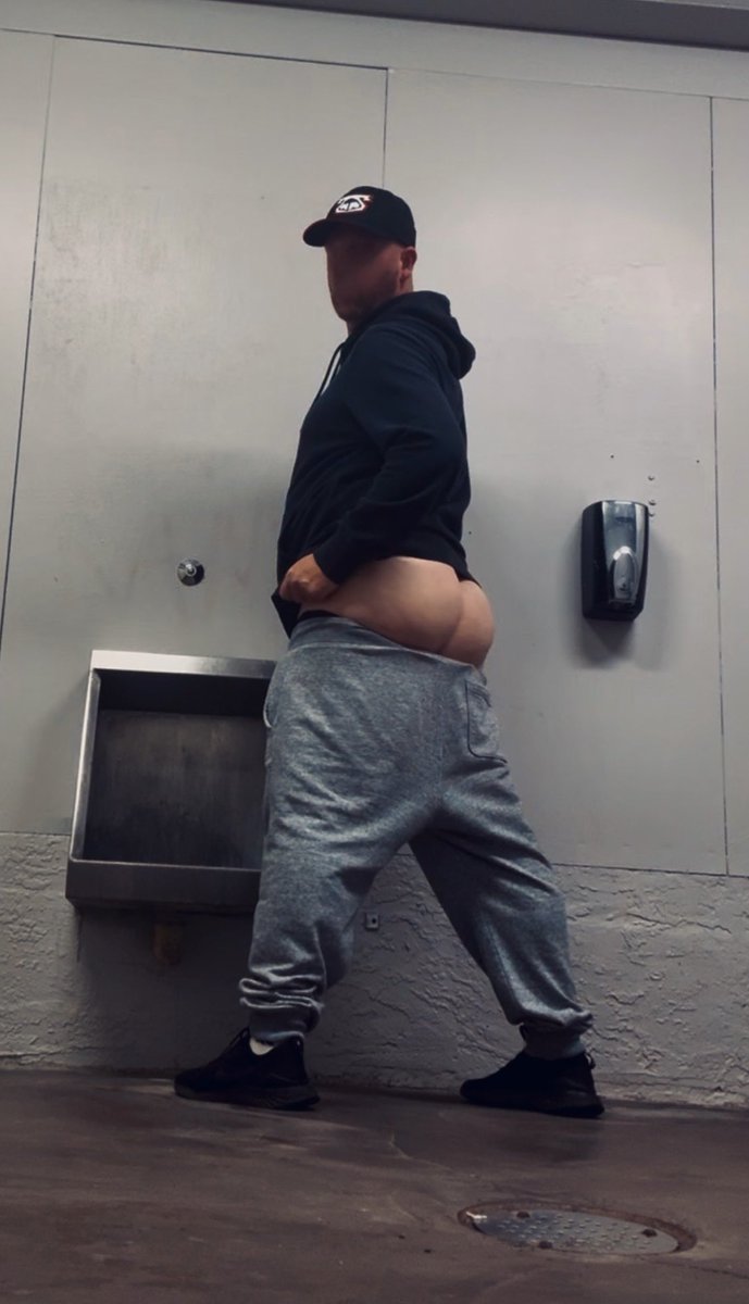 GreyDaddy & GingerSnap tweet media