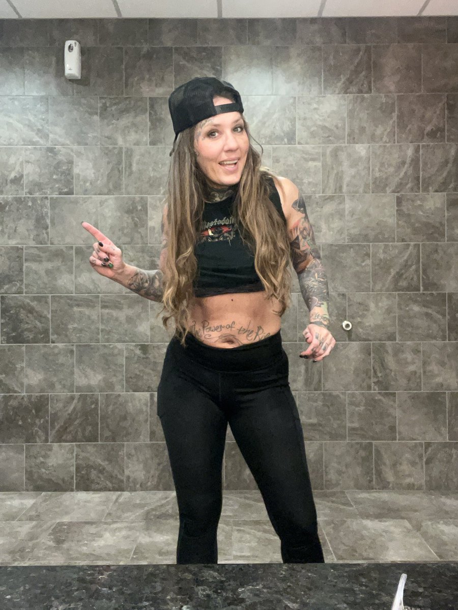 Tiffany Baxter tweet media