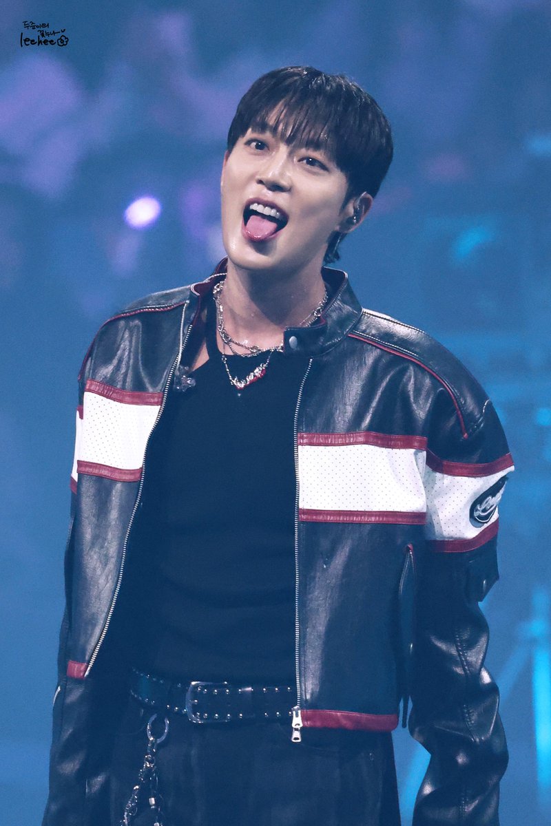 leehee_1016's tweet image. 251108 스카이 페스티벌

언제까지 귀여울거야😛

#윤두준 #두준 #YOONDUJUN
#하이라이트 #HIGHLIGHT
#비스트 #BEAST