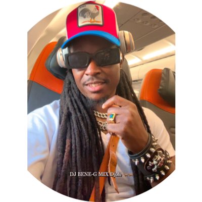 Nou kanpe an konpe kok