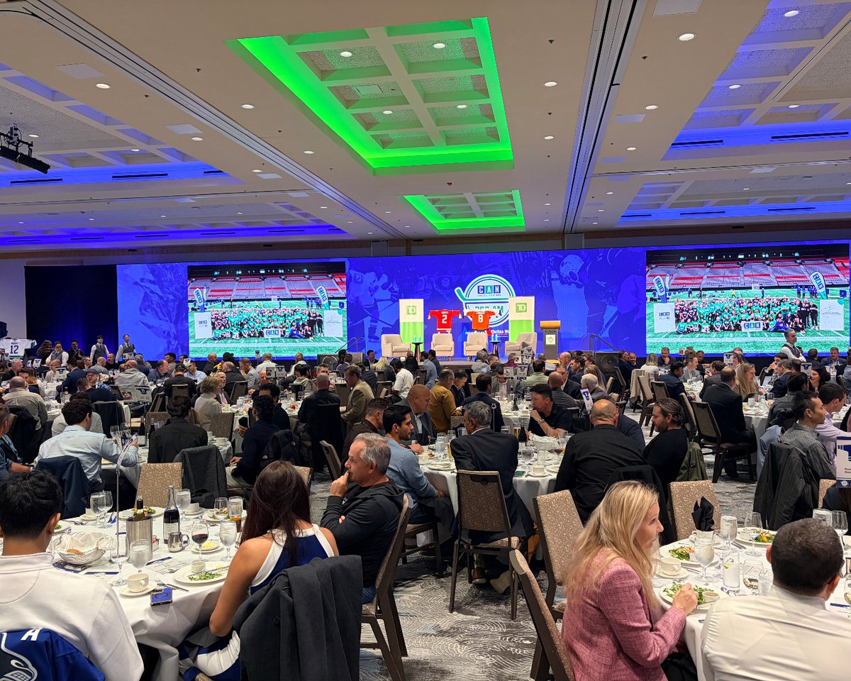 TD Bank Group truly brought the heart and hustle! 💚🏒

Thanks to our amazing Luncheon Sponsor, <a href="/TD_Canada/">TD (Canada)</a>, this year's #CANProAm weekend was extra special! 

On the ice, Team TD Best Coast Express skated hard, raising over $48,000 to support Autistic kids, youth &amp; adults across