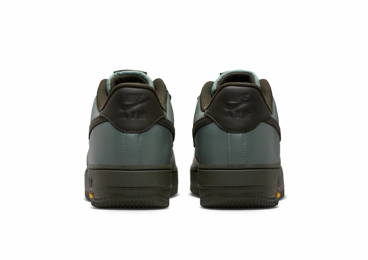 GORE-TEXとVibramソール搭載の Nike Air Force 1 Low GTX Vibram “Clay 