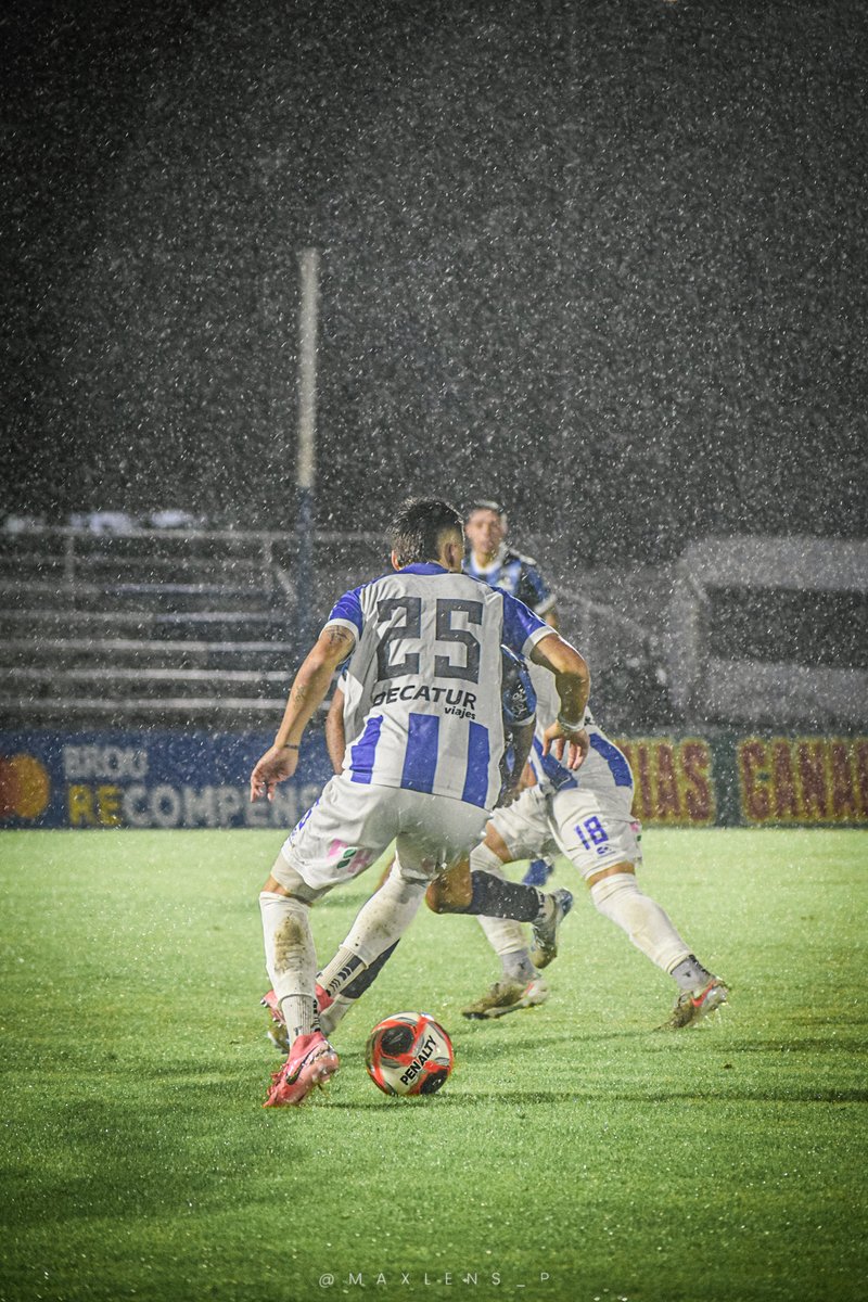 Agustín tweet media