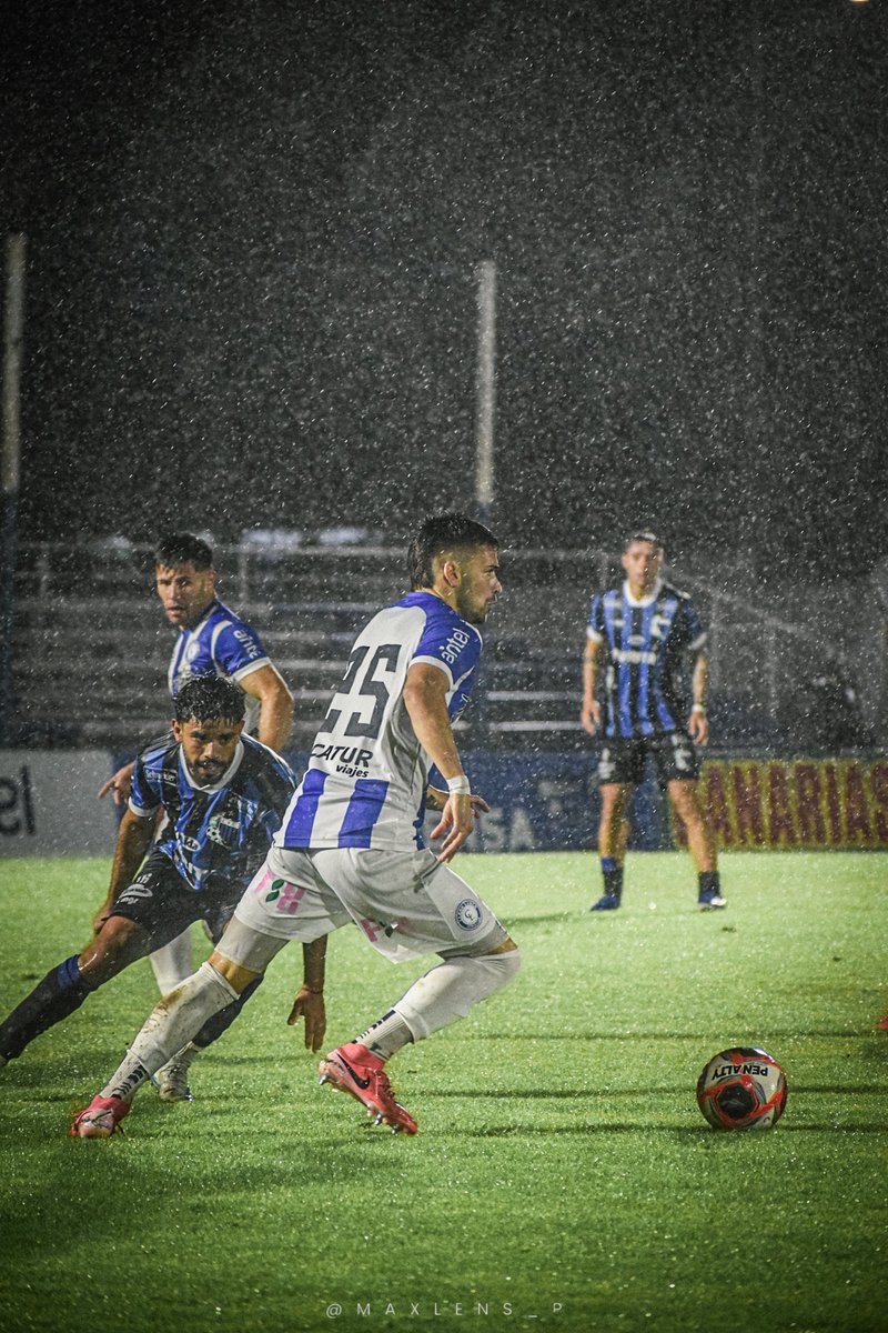 Fin! 2025 año de mucho crecimiento y aprendizaje ✝️🙏🏼25