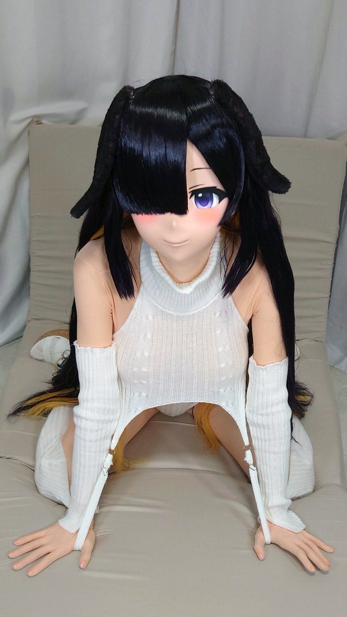 🐰今日のツクヨちゃん🐰

寄せてくるセーターツクヨちゃん…！