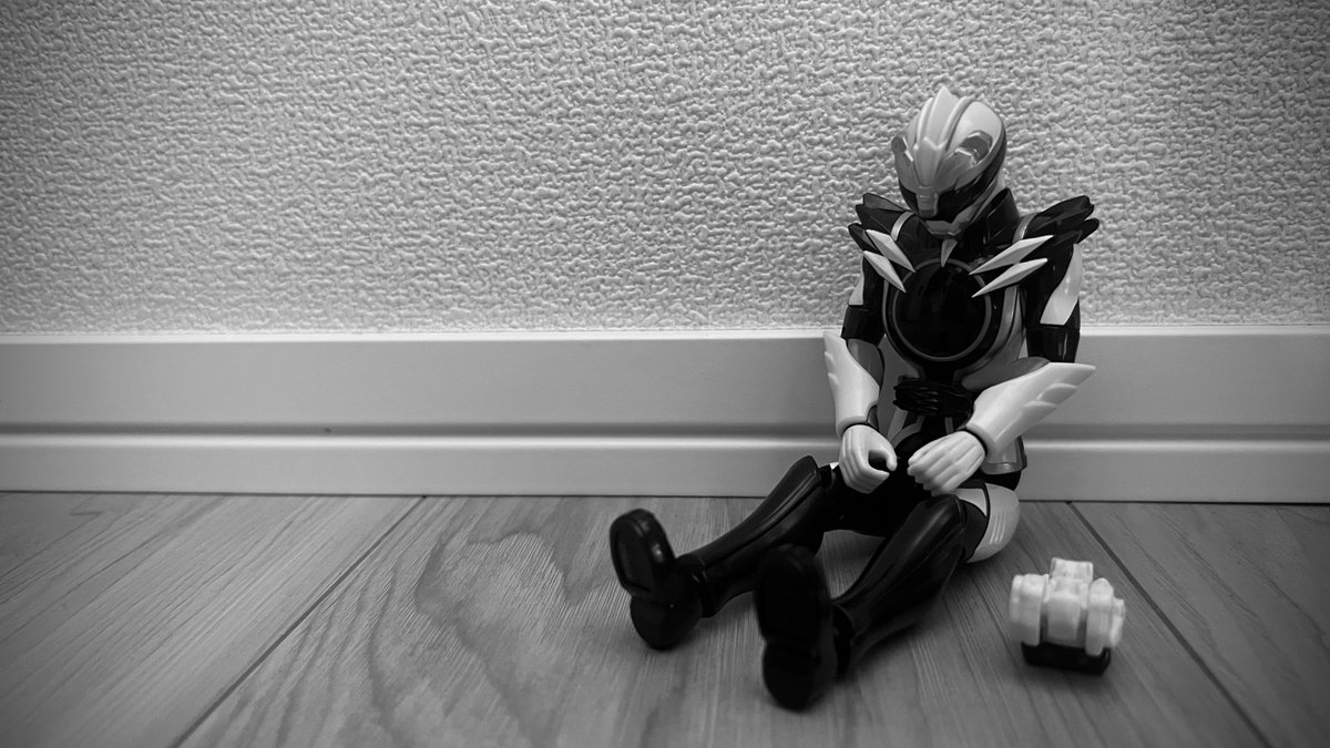 俺様のローブ...
俺様のローブ...!?
俺様のローブ！！！！！！

俺...様の...ローb...

#ゴジュウジャー
#アクションヒーローはいつもそばに