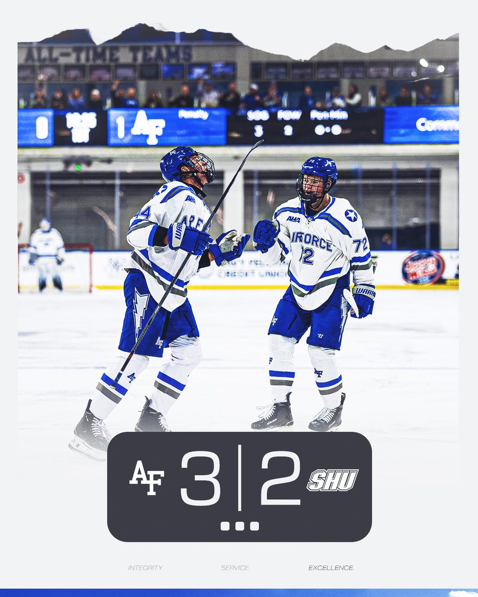 𝙁𝙊𝙐𝙍 𝙄𝙉 𝘼 𝙍𝙊𝙒