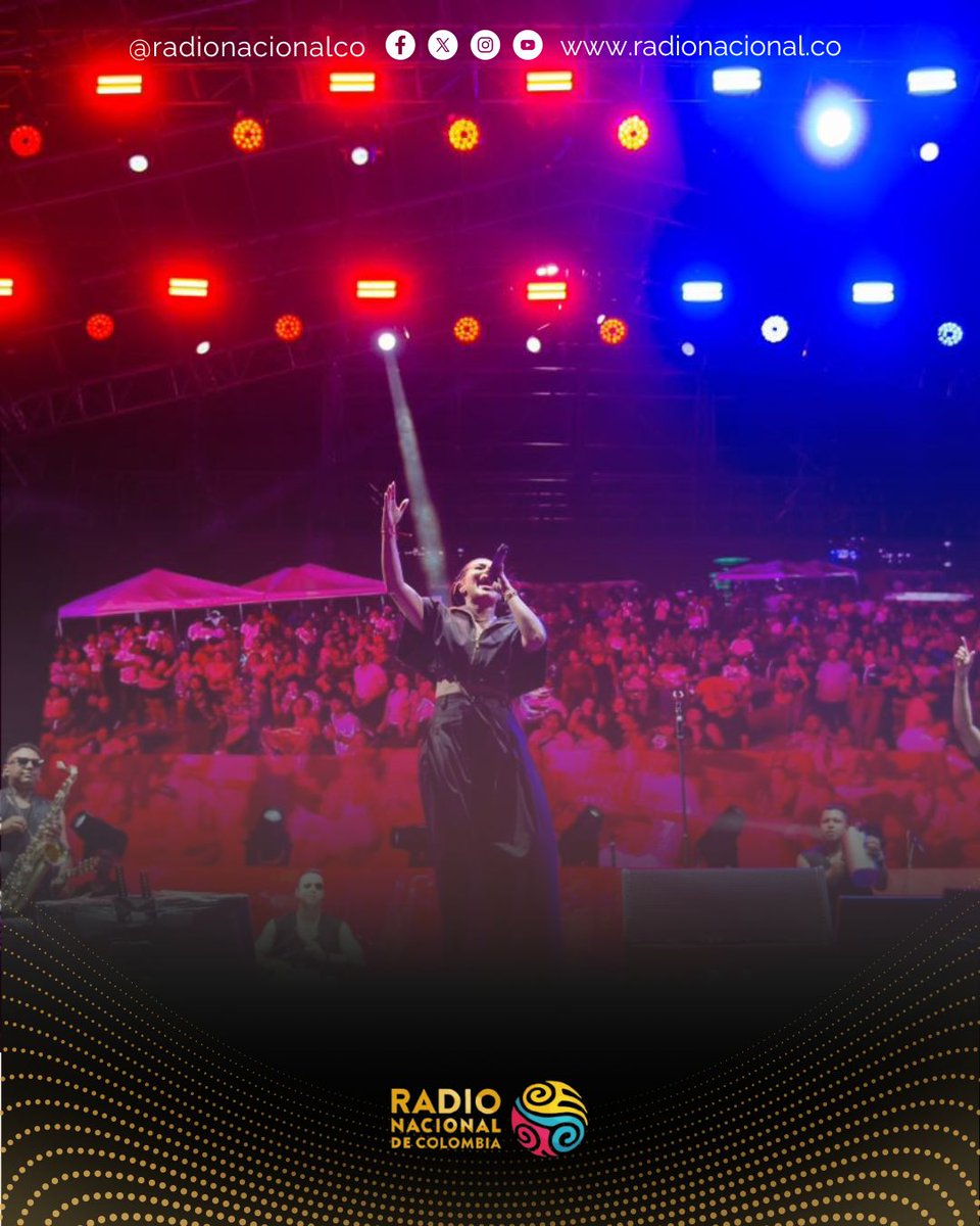 RadNalCo's tweet photo. Su alegría, su voz y su mensaje hicieron vibrar al público en el #CorazonDelMundo. 💫

📻 Vive la transmisión especial a través de @SenalColombia y las 73 frecuencias de Radio Nacional de Colombia y 98.1 FM en Barranquilla.

#MuestraCulturalPaísDeLaBelleza https://t.co/E8jjAz2r7f