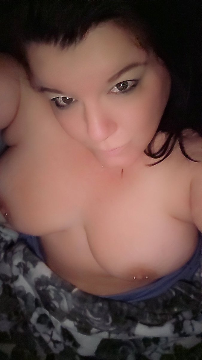 DeliciouslyNae's tweet photo. https://t.co/86uNBOhCxV https://t.co/5LVLJOizIG