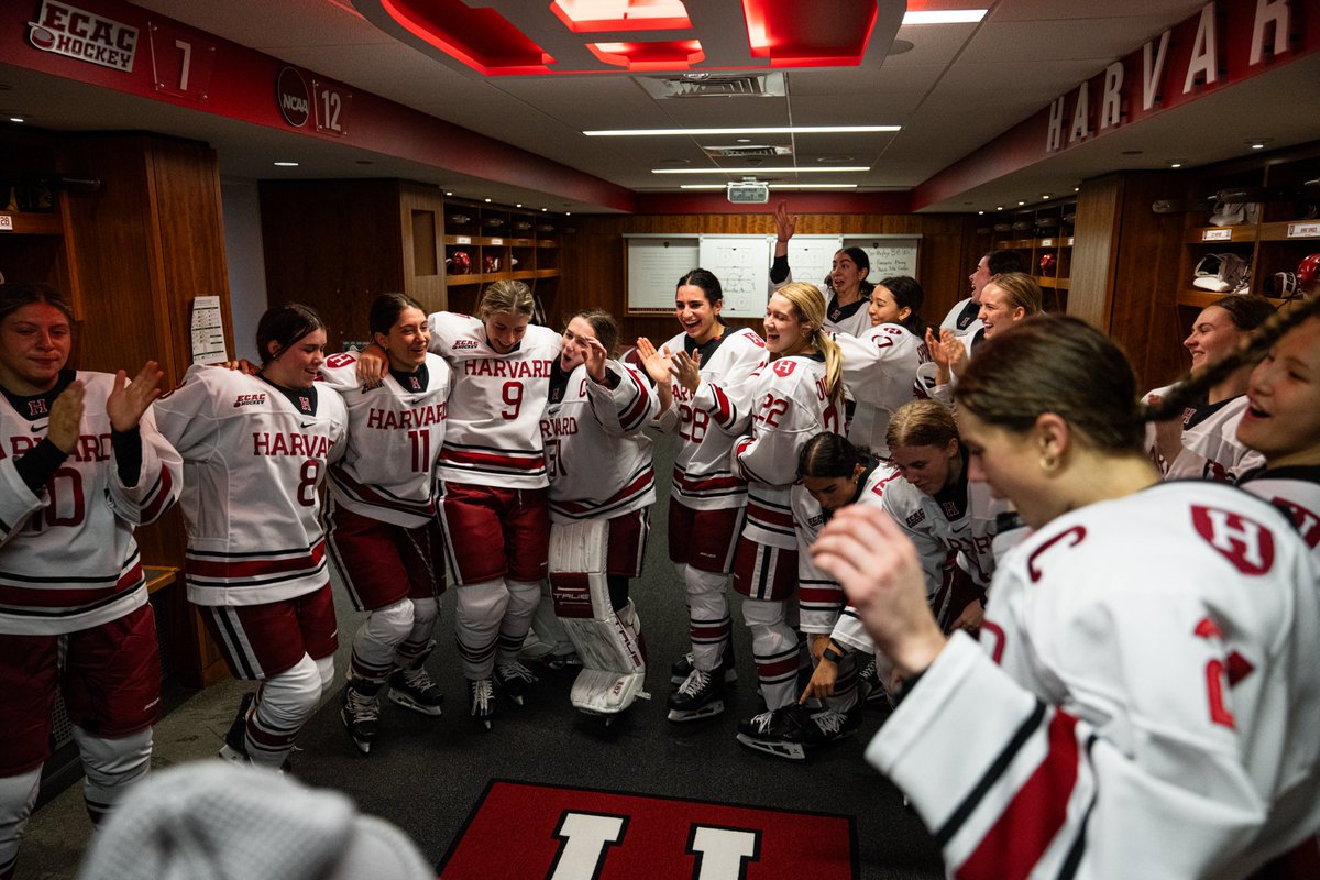 Harvard Women's Hockey tweet media