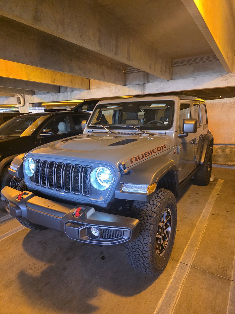 Lunar JPlexity tweet media