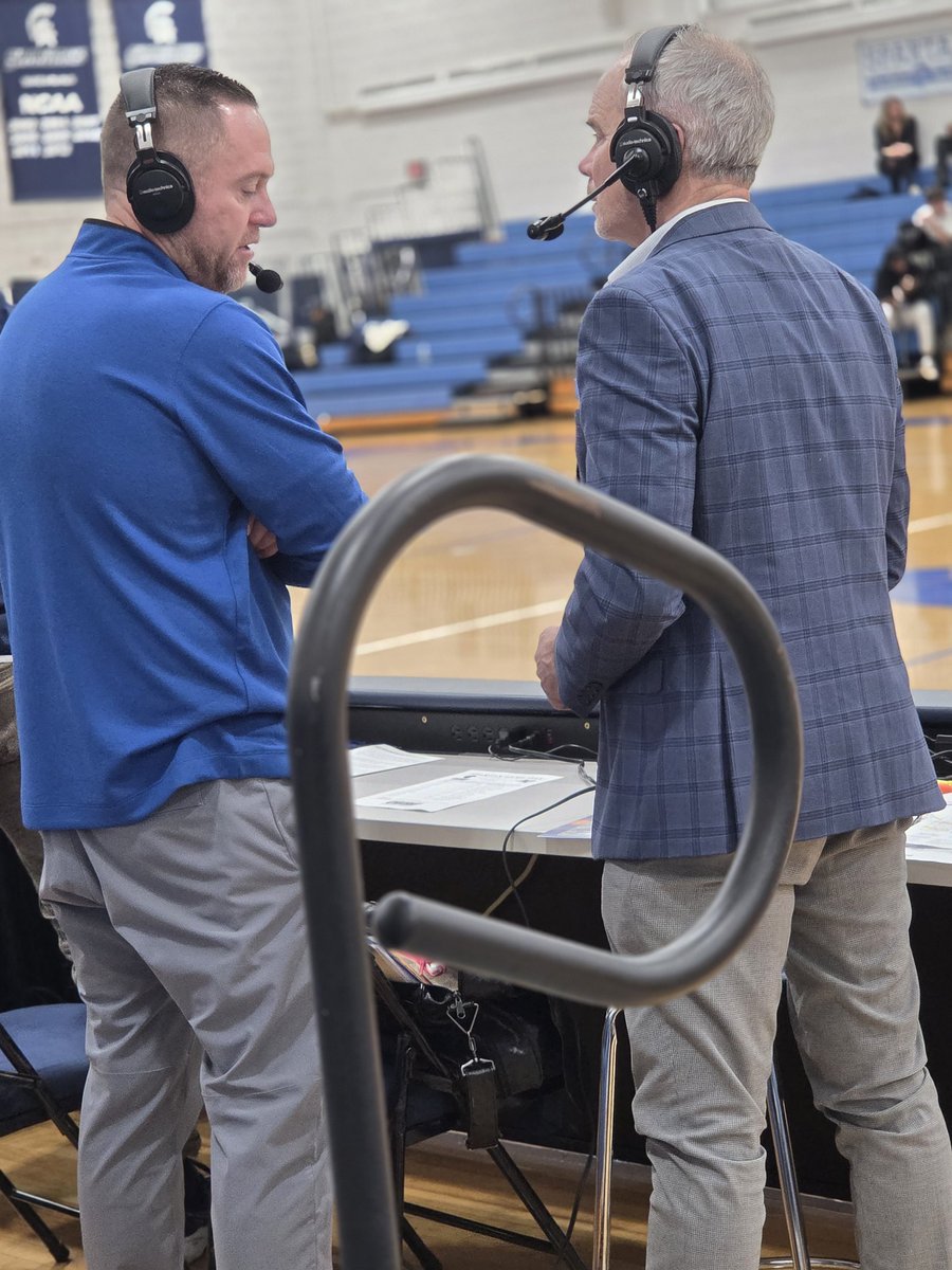 iancle1's tweet image. @caseathletics 57 
@Houghton_MBB 40
End of 1 half in Cleveland. 
@D3Direct #D3Hoops #CollegeBasketball #icchangeshowcase