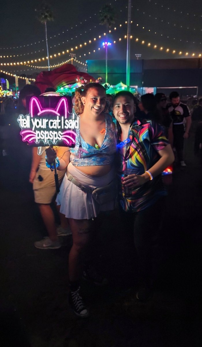 Codyjayartistry's tweet image. #EDC vibes ✨️