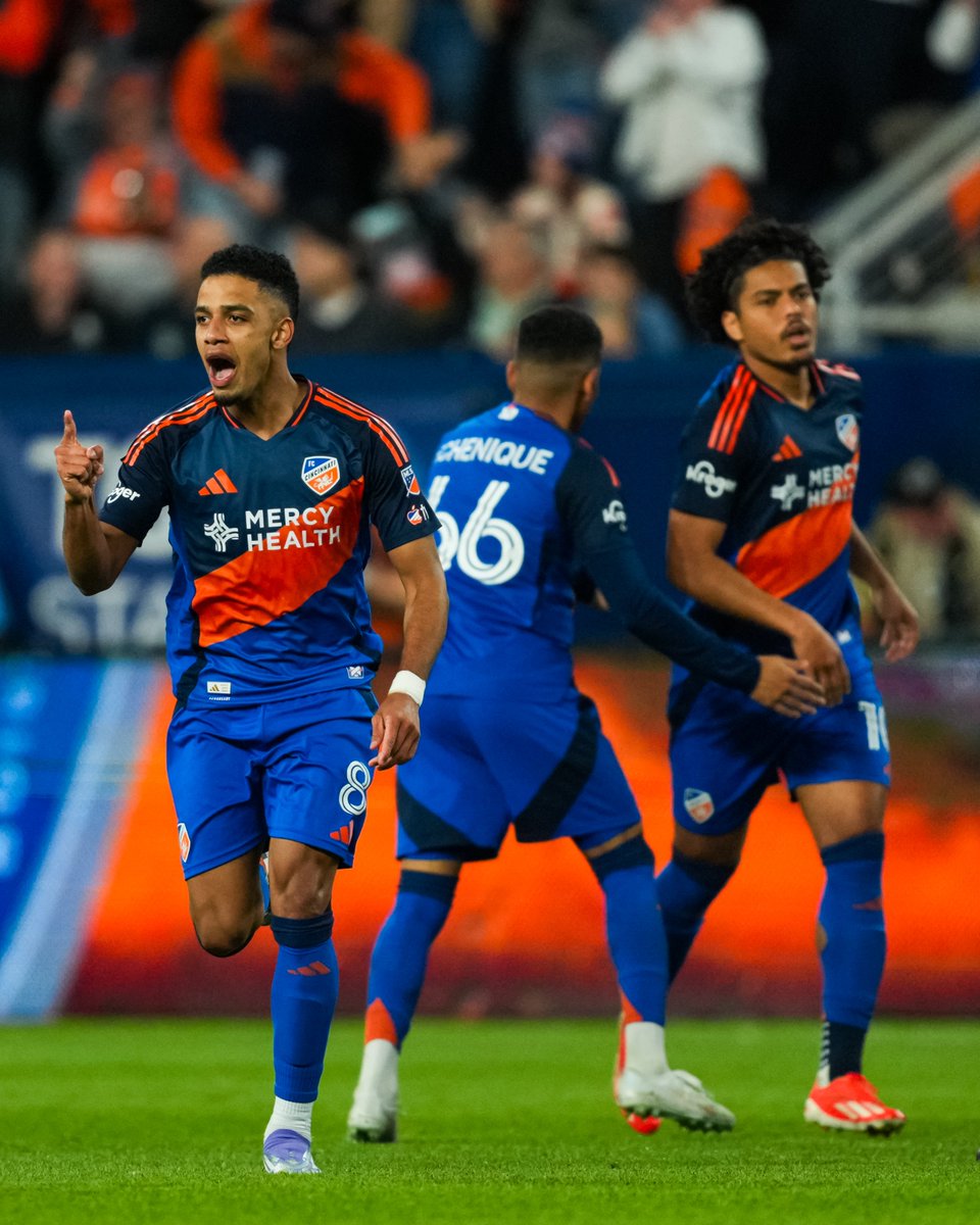 fccincinnati's tweet photo. Game on. 🔥 https://t.co/2ADj3Om5G1