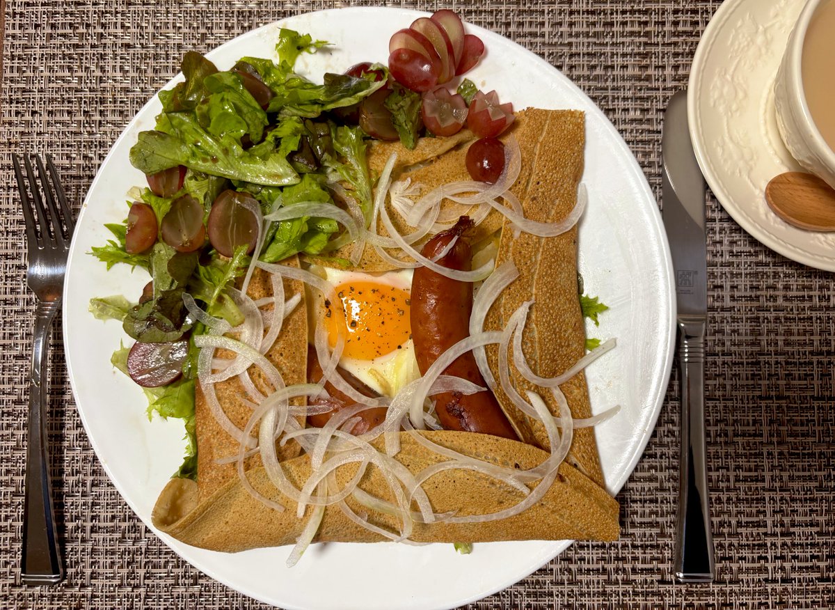 朝食ができた。
盛り付けがなんかイマイチだけど

#自炊
#おうちごはん