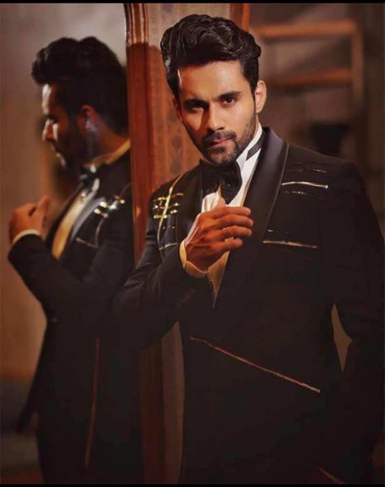 Whose eviction did you find the most unfair?

LIKE FOR #BaseerAli 

RT FOR #AbhisekhBajaj 

#BiggBoss19 #Bahana #Abhinoor #AshnoorKaur #BiggBoss