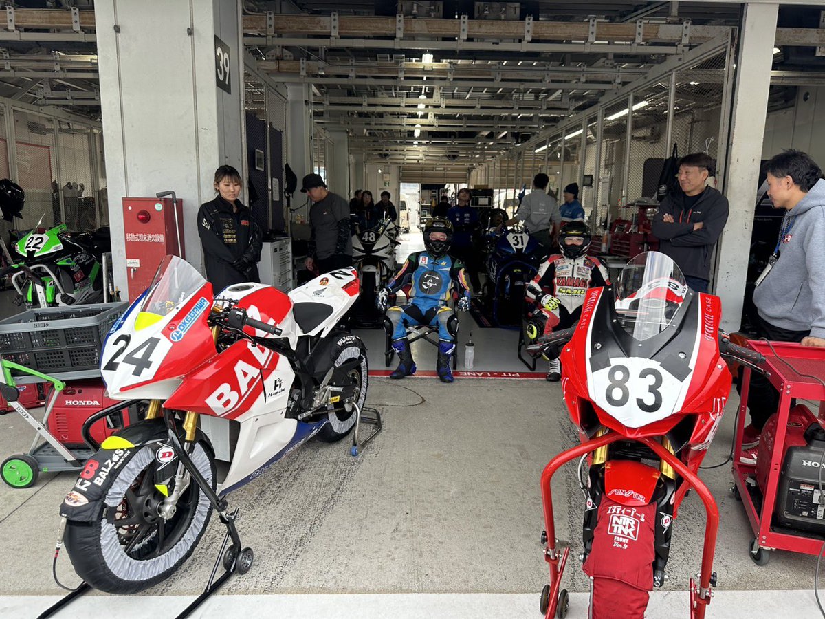 hiro34sai tweet media