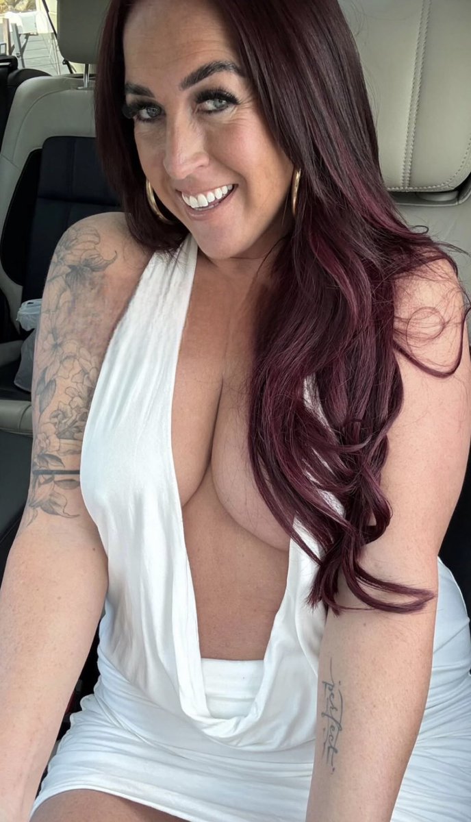 Amy moore tweet media