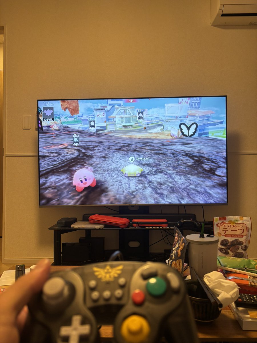 ZsanStars's tweet image. 昨晩やってみたけど懐かしさと新鮮さがあった
歳のせいか、若干ゲームスピードについて行けなくて泣いてた