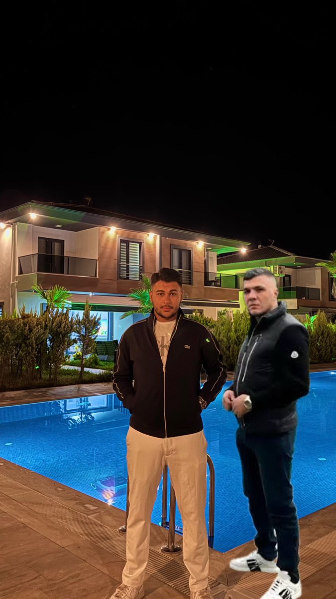 kız tarafından tezgaha dusurulen tek sen degilsin reis mekanın cennet olsun🕊️