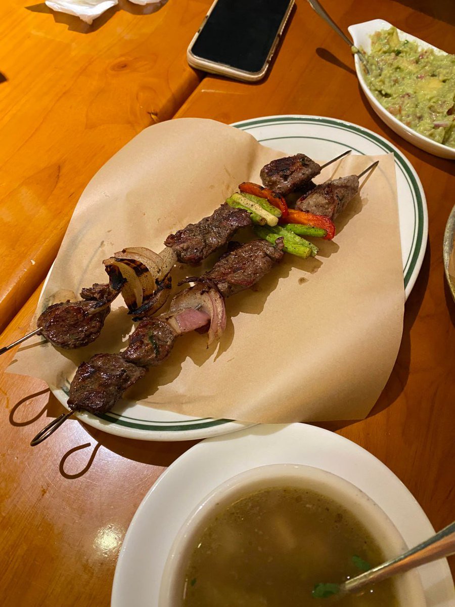 AllysaMaeq's tweet photo. Good food, good talk, and good vibes perfect dinner with my friend tonight 
 #DinnerTime #BBQNight #FoodMood #DinnerWithFriends #HappyMoments https://t.co/gsYLShVvgo