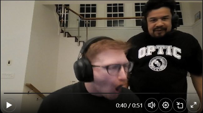 kieriin's tweet photo. look at these jackasses after winning some rigged slots on roobet 😂😂😂😂😂 #greenwall #scump #optic #hecz https://t.co/fUXRYGnDnP