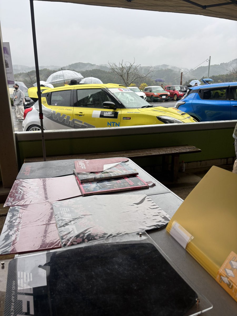 paru_zc33s's tweet image. 搬入完了！！
MFFさんのところにいます🔥
雨😭😭