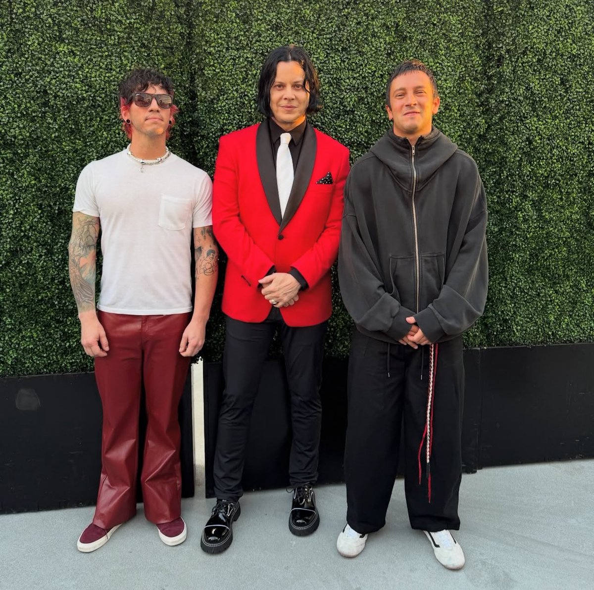 myelasticity's tweet image. HES CHEESING SO HARD