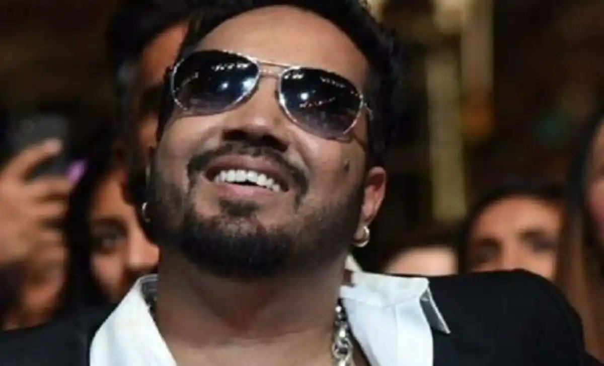 bollynewsflash's tweet image. Mika Singh Age, Wife, Girlfriend, Biography &amp;amp; More
bollywoodnewsflash.com/mika-singh/
#mikasingh