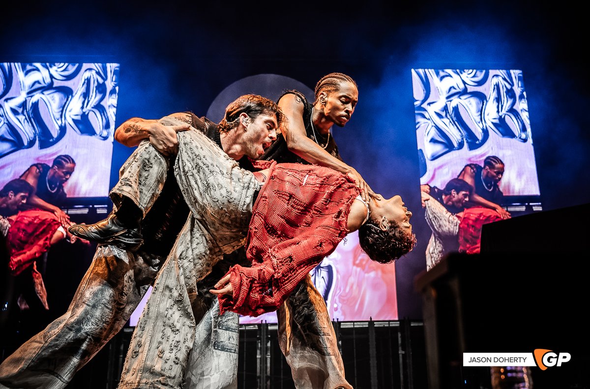 Mais de Omar Rudberg arrasando no palco da Midnight Sun Tour em Dublin! ❤️ 

📷 Jason Doherty