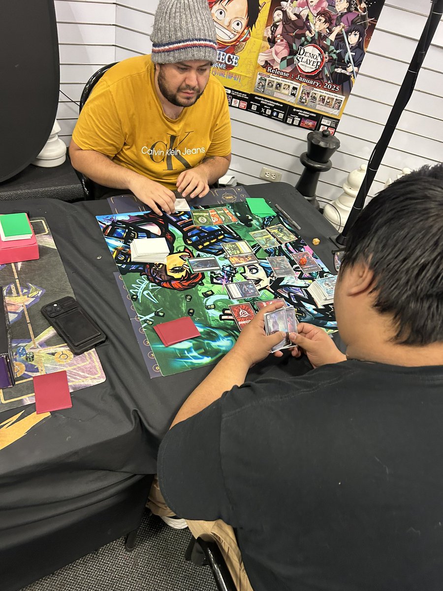 Luxury Gaming tweet media