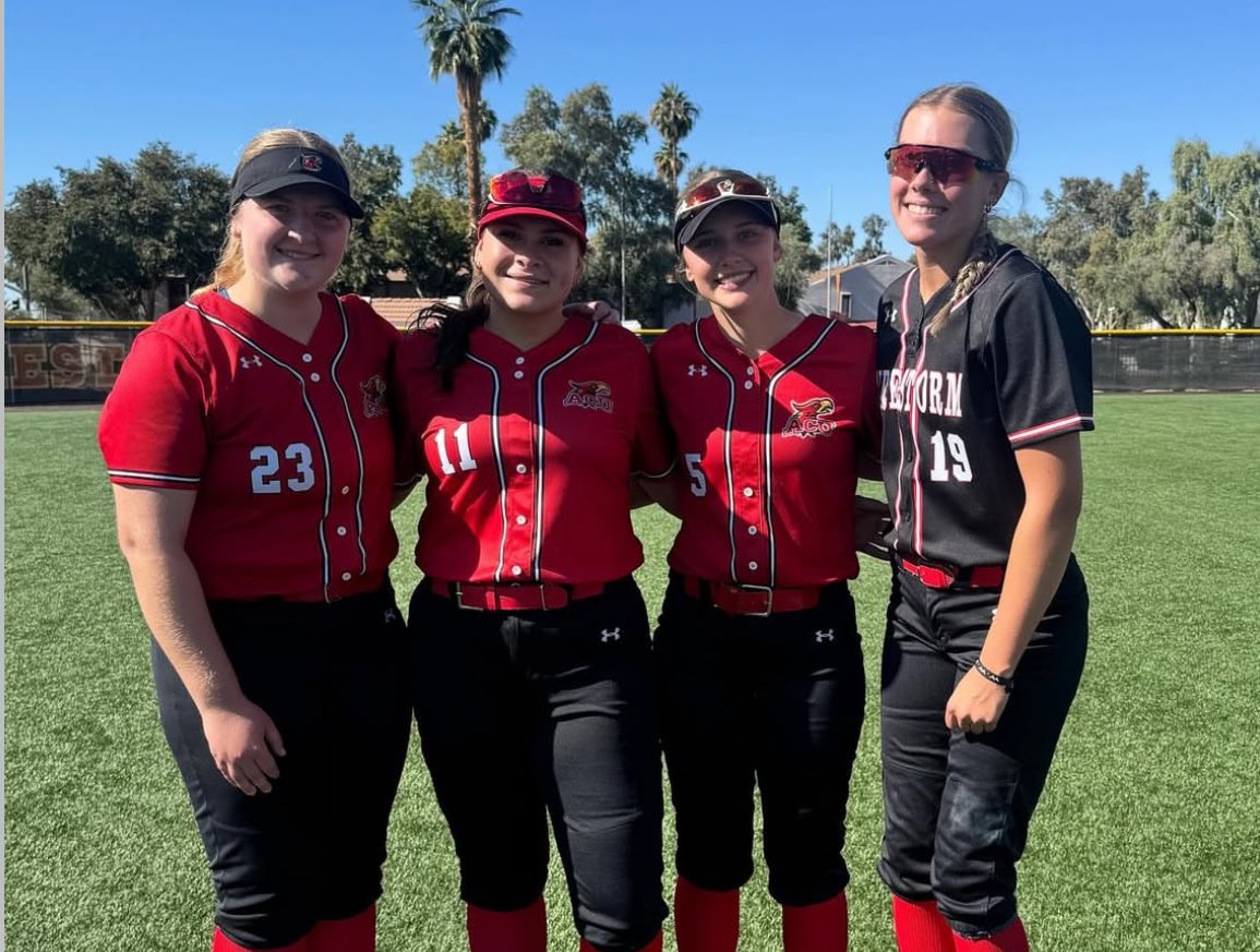 ACUSoftball1's tweet photo. Had some fun this weekend welcoming our future Firestorm❤️
#GoFirestorm https://t.co/nKSZcNPSBE