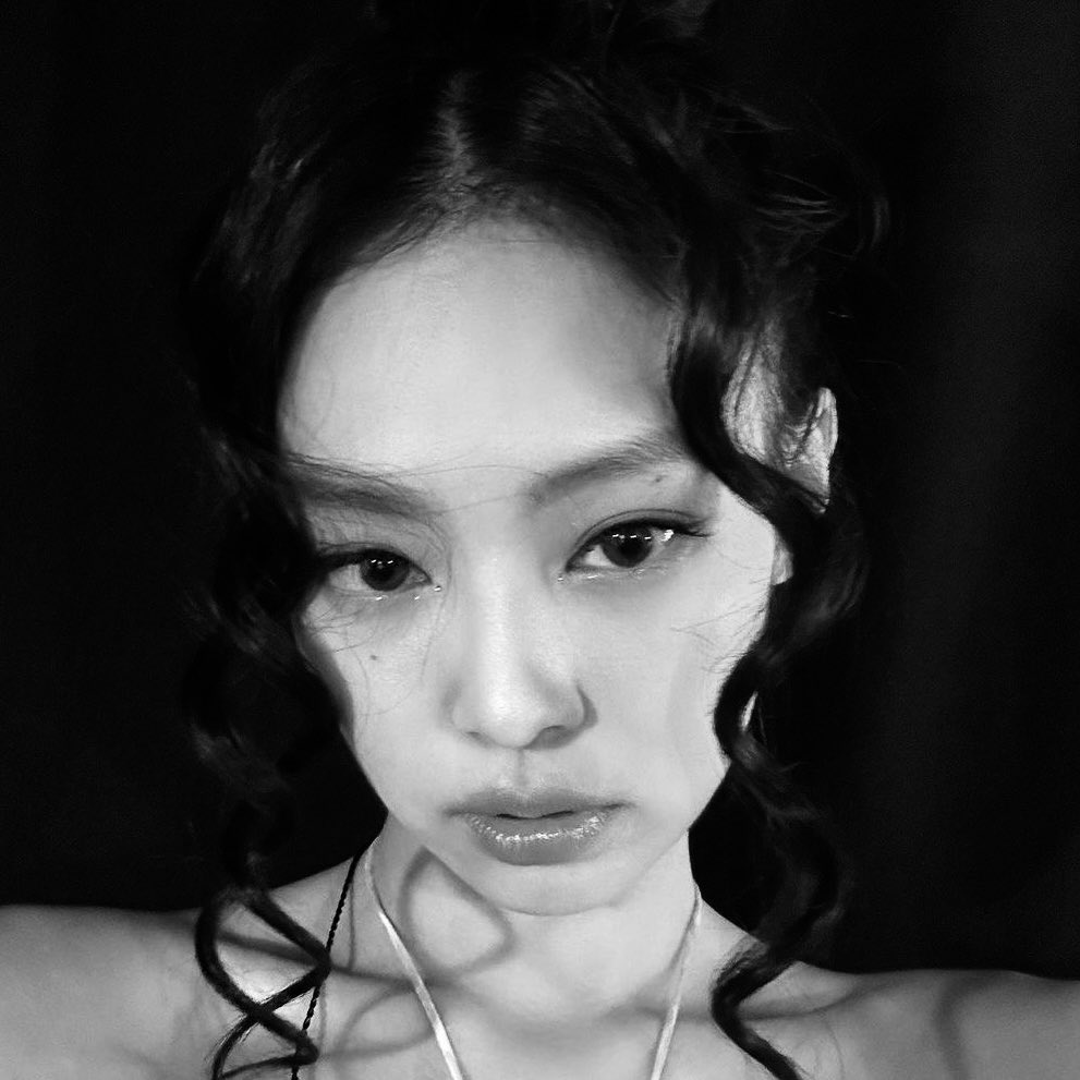 🧛🏻‍♀️ tweet media