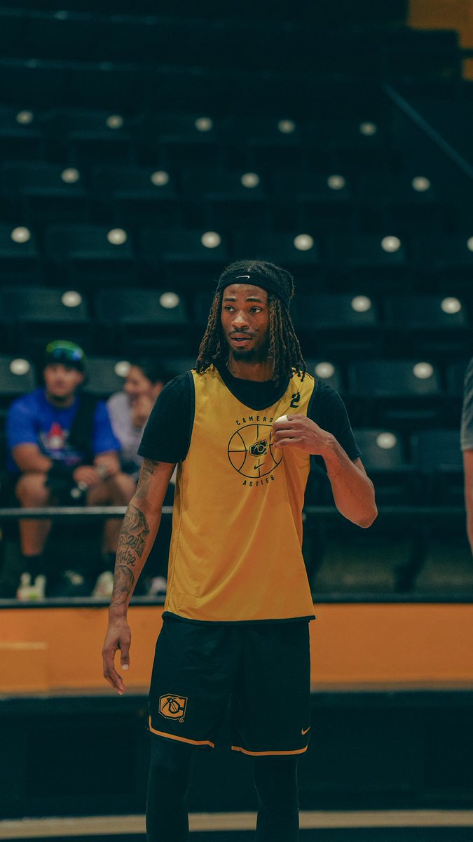 Jordan Mitchell tweet media