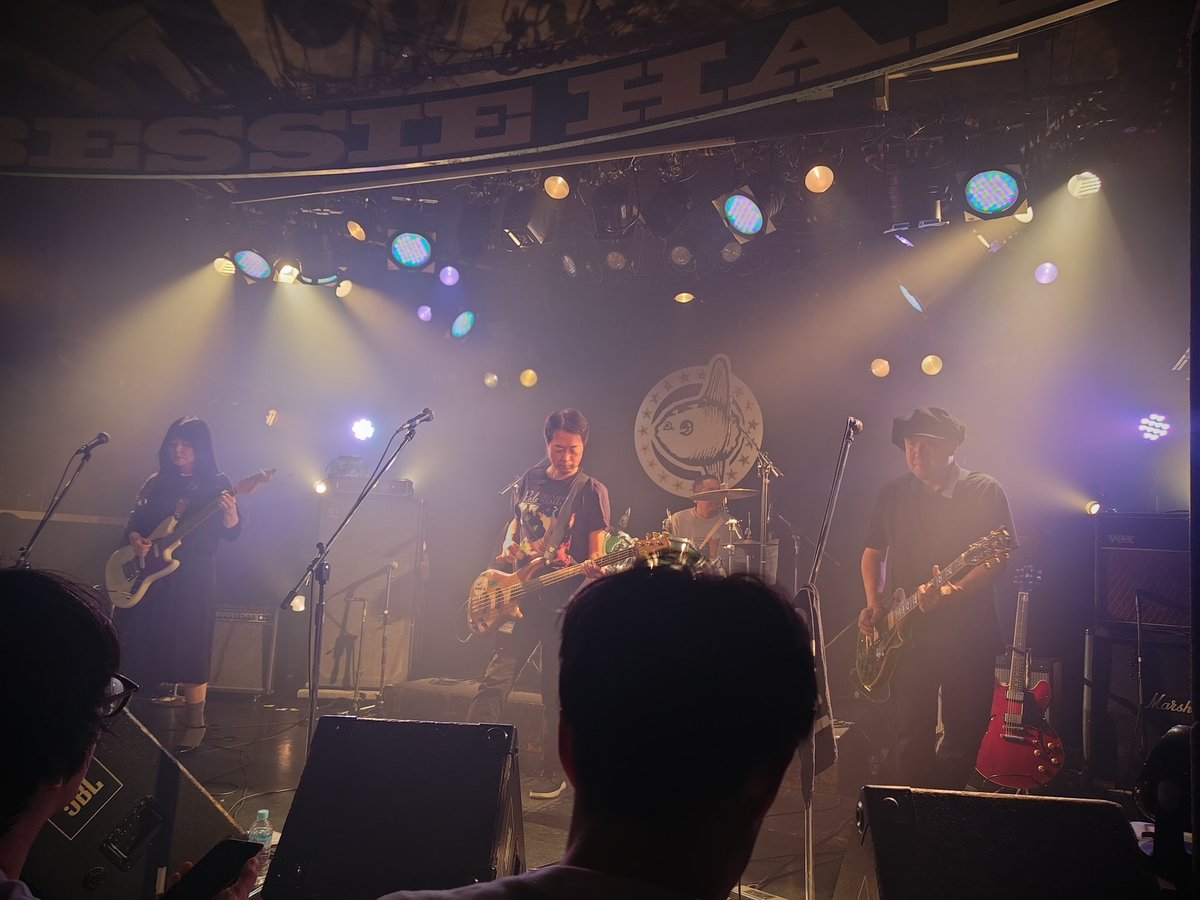 昨日のPocket Silver、同窓会的なノリより全然まだまだやるんだよがバシバシで最高だった