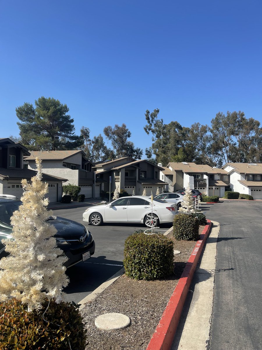 Michael Holiday tweet media