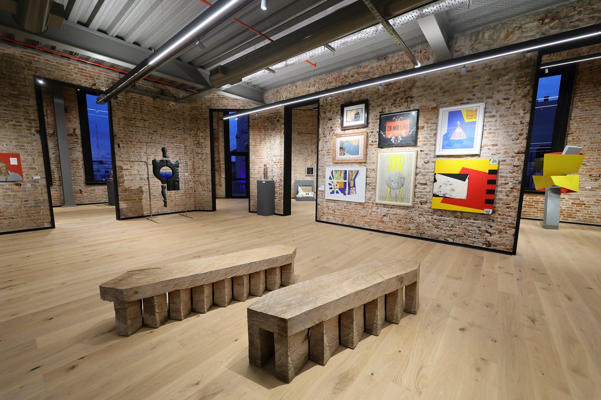 En el marco de La Noche de los Museos, inauguramos el Museo de Arte Contemporáneo de #Corrientes -MACC-, un espacio en el que se exhibirán todo tipo de obras vanguardistas en un edificio recuperado y modernizado que se integra al circuito cultural urbano.