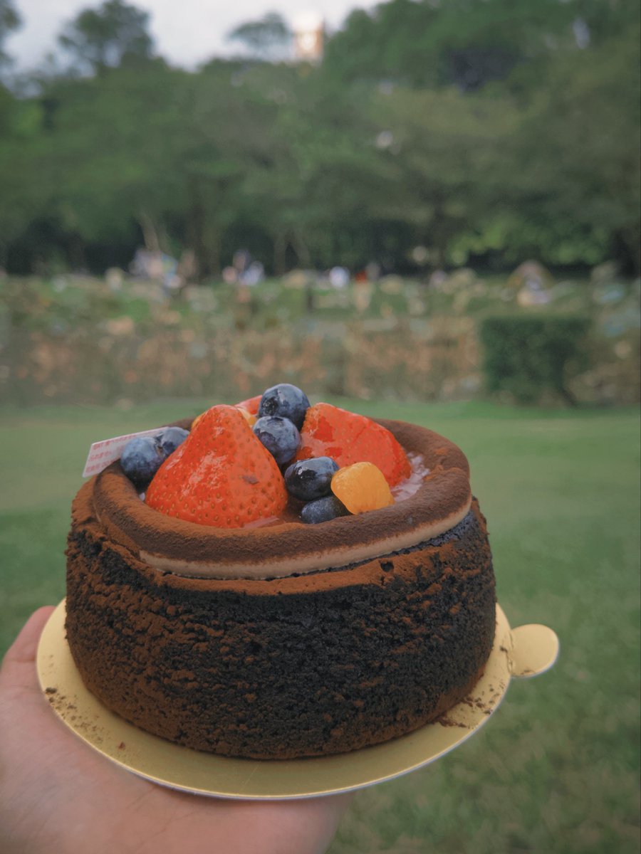 VanillaSullivan's tweet photo. 生日快樂。 https://t.co/Y5G8e7p2xf