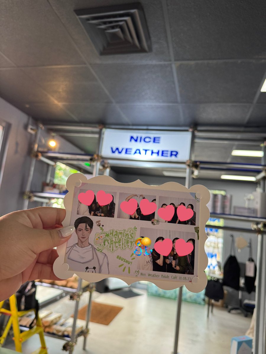 It was the day of the calm before the storm, yes.

But still a FACT that we had “nice weather” and a nice time celebrating uri Haminie’s birthday with fellow PLLIs~ 🥰

Thanks <a href="/mingmauiart/">MingMaui 💙</a> for the event and to all behind <a href="/HaminsAtelier/">Hamin’s Atelier</a> 🤗

…and to my constants, see you at the