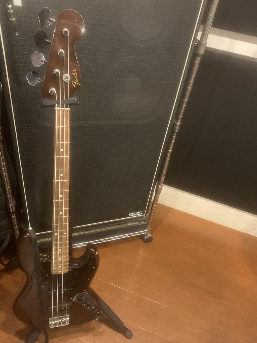 準備完了！

11/16（日）新栄シャングリラ
17:00〜17:45（45分）
GLAYのコピバンで出演

チケットの取置きはDMにて🎫