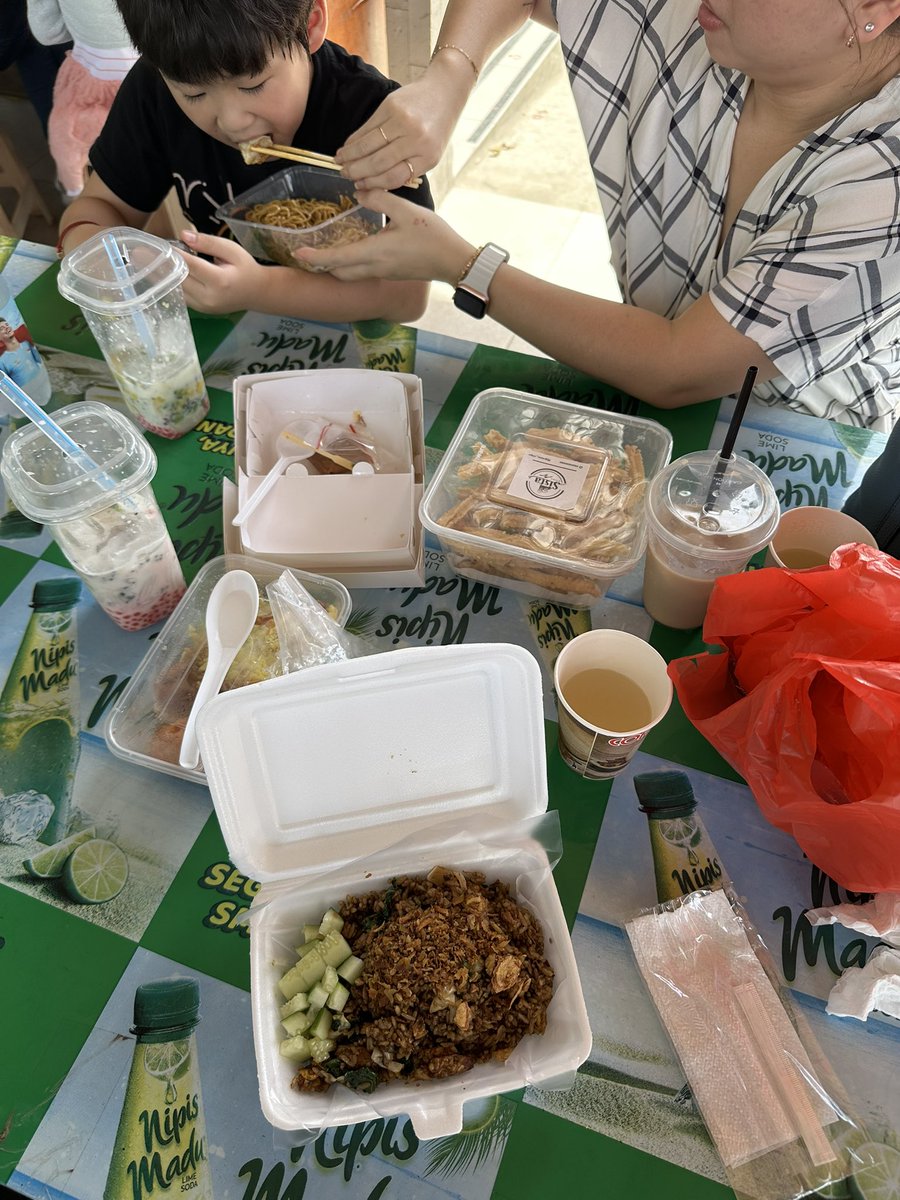 Food bazaar after church ftw!