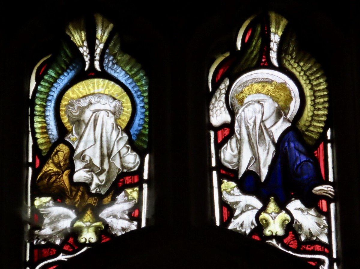 #ShakespeareSunday 
If you have tears, prepare to shed them now.
Julius Caesar 3:2

#stainedglass by Hardman 1872 in St Swithun’s church, Clunbury, Shropshire. #StainedglassSunday