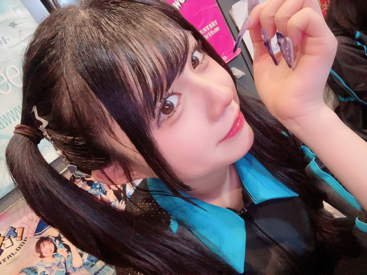 pandamic_shion's tweet image. きょはーWEEKEND無限脱却SPECIAL 2025に出演しますー！！！💥

下北沢ERAさんにて17:00〜PANDAMICのLIVEで一緒にテンションあげちゃおね！🔥

またねぇー！！！！