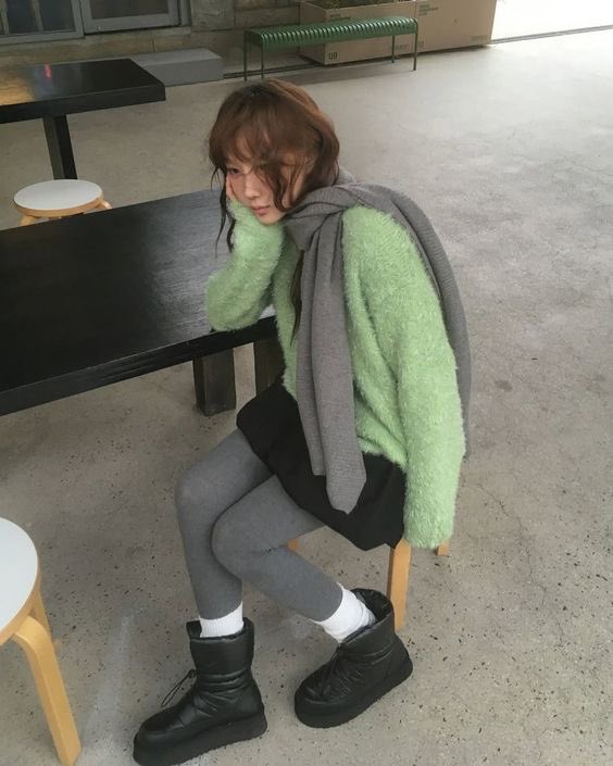 __bogsuny's tweet photo. ピンタレストで「outfit」「food」「nails」「quote」って検索して1番上に出てくる画像 https://t.co/HVDFnMqa3M