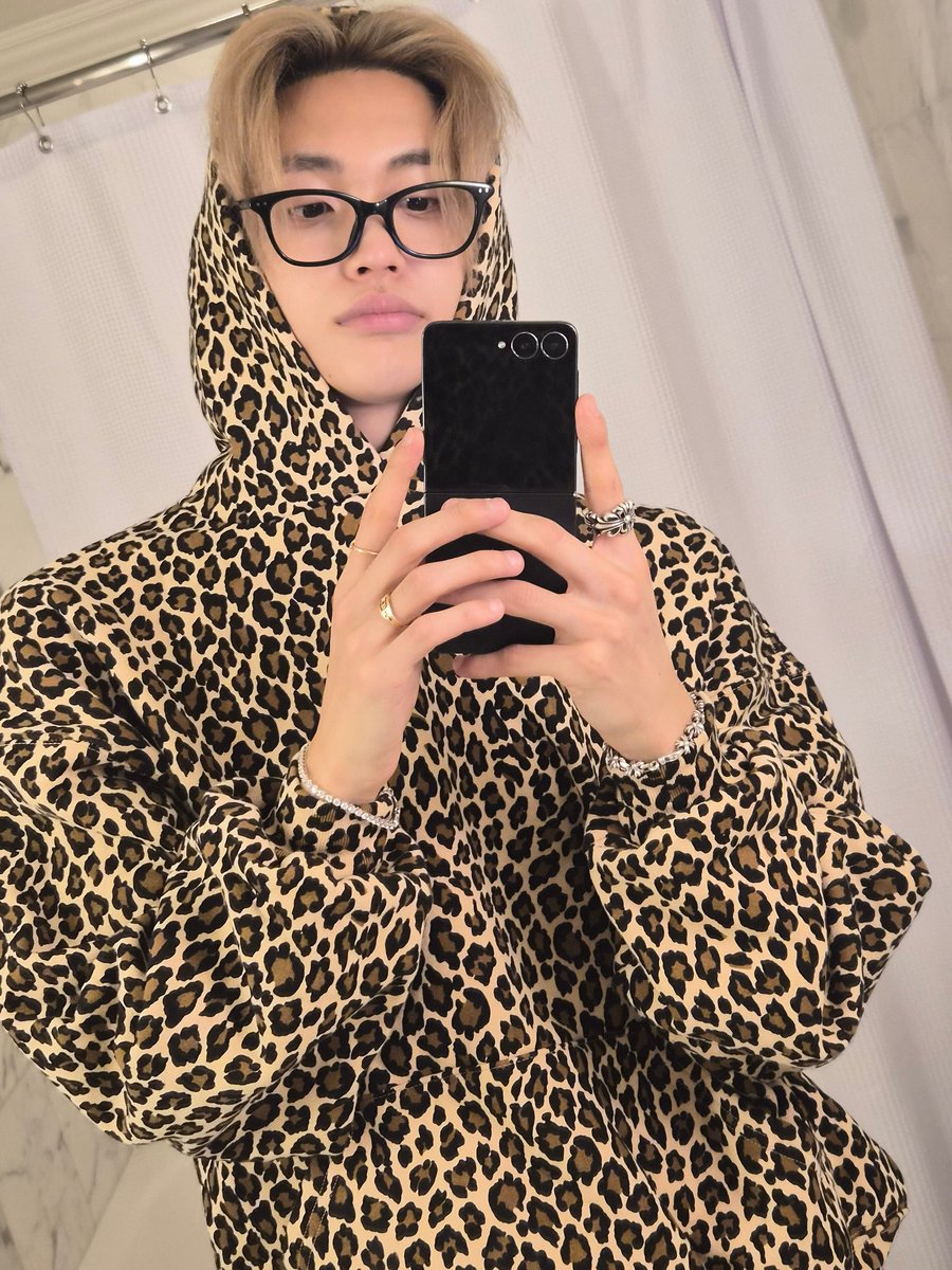 riize archive tweet media