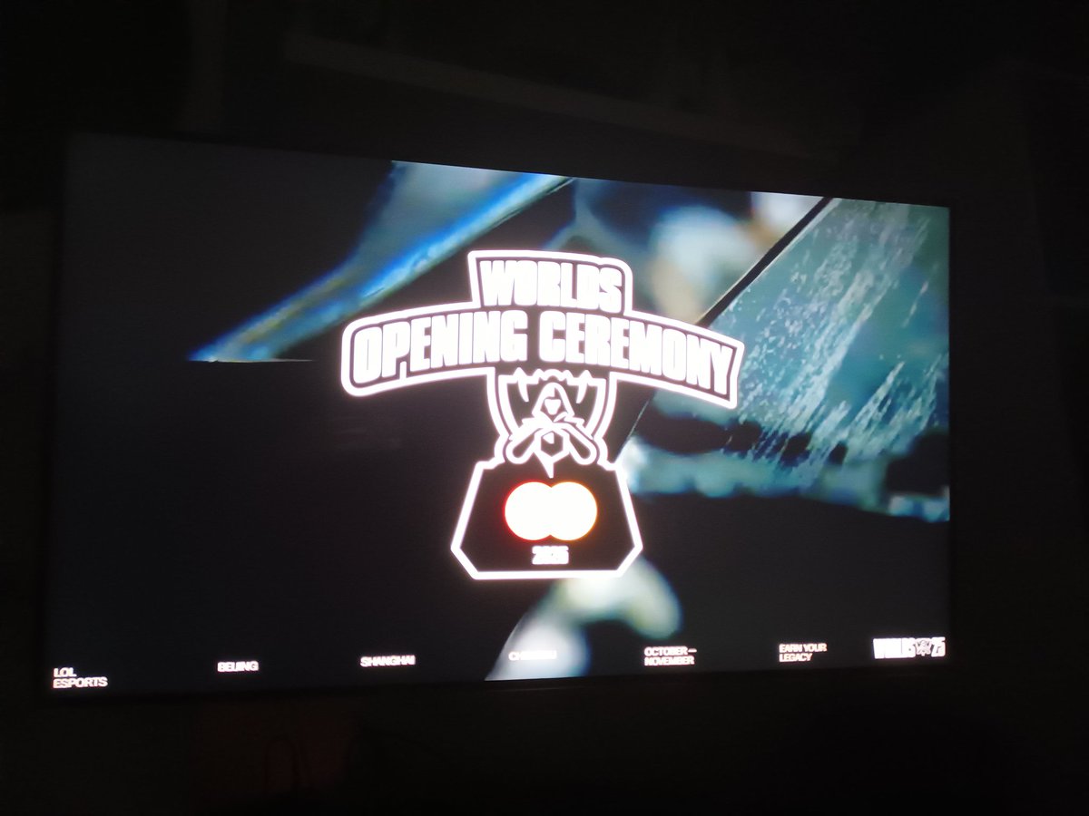 VTMaphoxy's tweet image. Listo para ver la final!!! #Worlds2025