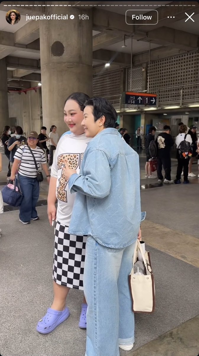 Bloom W. tweet media