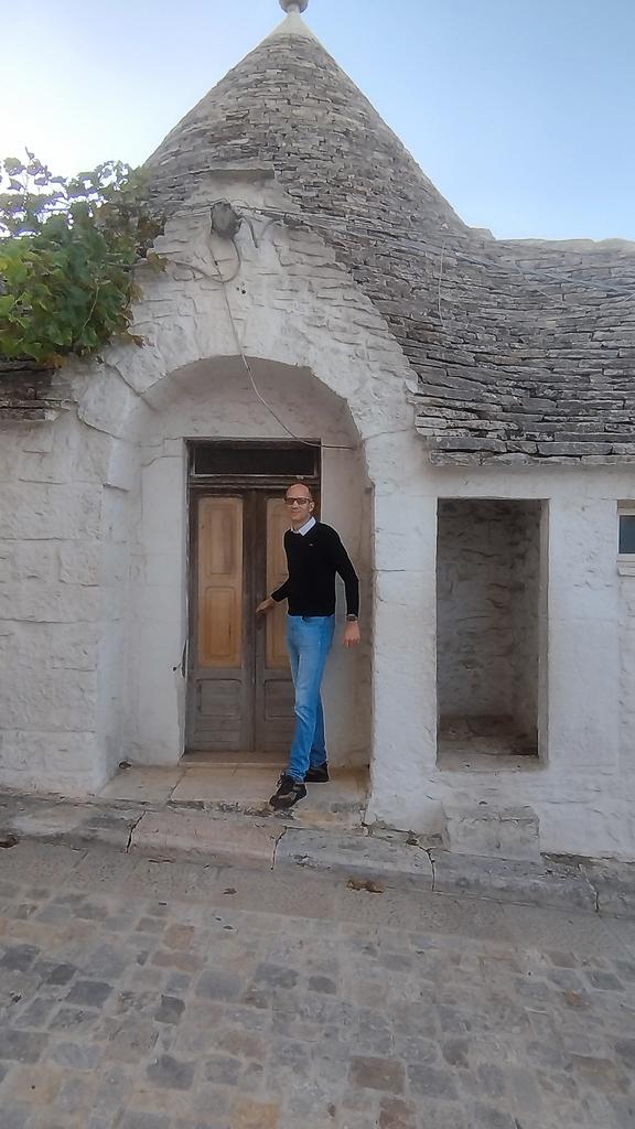 FranciniSimone's tweet image. Alberobello BA, Puglia, italy