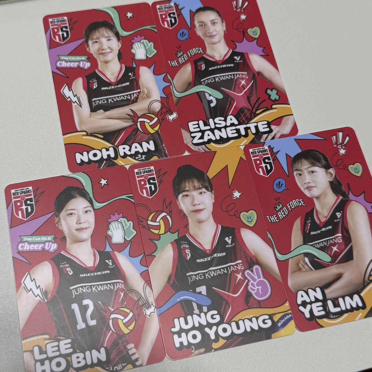 정관장 포카 교환 구합니다

노란 자네테 이호빈 정호영 안예림 으로
최효서 최서현 구해요