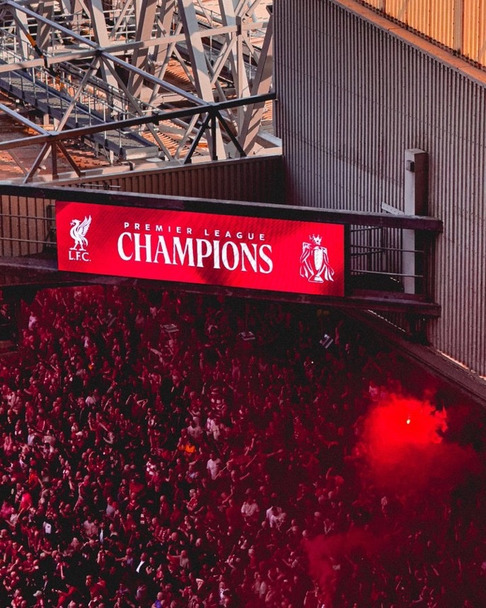TouchlineX's tweet image. 🚨🗣️Pep Guardiola: &quot;On Sunday we play against the Champions. Arsenal is not the Champion. The Champion is Liverpool.&quot;

&quot;They come here defending the title. We experienced that. It&apos;s a chance to prove ourselves against the last Champions of the Premier League.&quot;